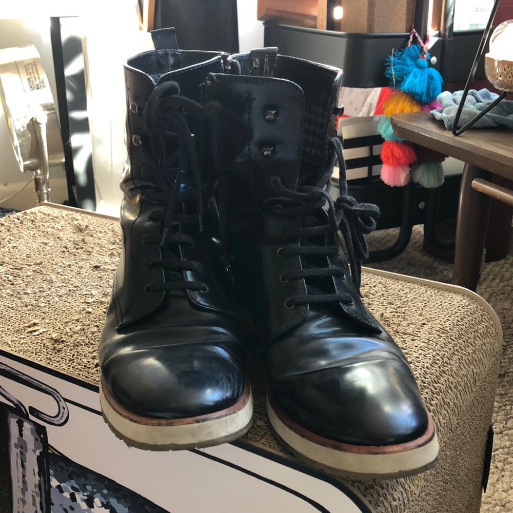 Aquatalia by Marvin k navy combat boots with zip